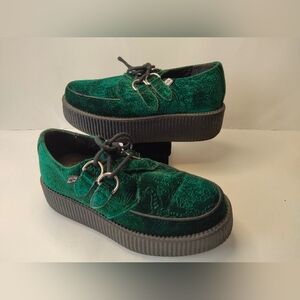 T.U.K. TUK Mondo Creeper Patterned Green Velvet Shoes Women’s 6 Men's 4